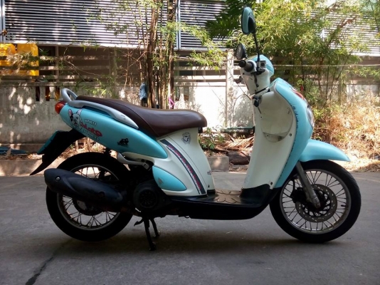 ขายถูก เจลาโต้ หัวฉีดปี2553รถบ้านราคาประหยัด มีเล่มครบ