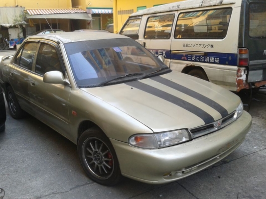 Mitsubishi Lancer Glxi 1.6 ปี 96 แมกซ์ใหม่ ยางใหม่ 4 เส้น Mitsubishi Lancer Glxi 1.6 ปี 96 แมกซ์ใหม่ ยางใหม่ 4 เส้น