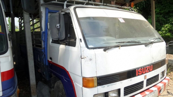 6ล้อกระบะรั้ว115แรง ISUZU NPR59LU5E M-710XXXX..รถสภาพดี พร้อมใฝช้ เล่มพร้อม.. 6ล้อกระบะรั้ว115แรง ISUZU NPR59LU5E M-710XXXX..รถสภาพดี พร้อมใฝช้ เล่มพร้อม..