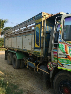ขายดาวน์รถบรรทุก 10 ล้อดัมพ์ HINO FM3H 195 แรงม้า ขายดาวน์ 450000