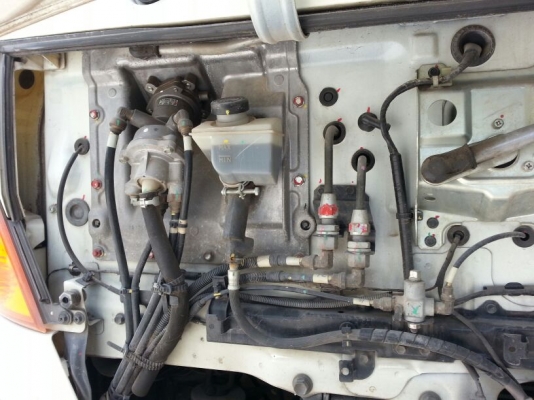 รถฮีโน่ 10 ล้อ หัวลาก FM1A  344 แรงม้า. ปี 54  ( * ขาย เฉพาะแม่. )   สนใจติดต่อ  081 - 6079515