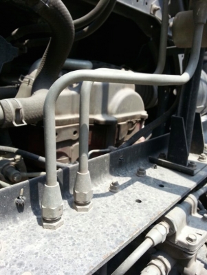 รถฮีโน่ 10 ล้อ หัวลาก FM1A  344 แรงม้า. ปี 54  ( * ขาย เฉพาะแม่. )   สนใจติดต่อ  081 - 6079515