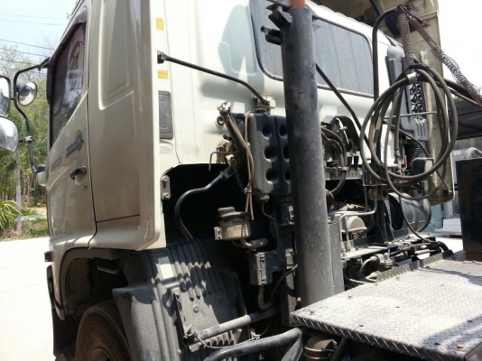 รถฮีโน่ 10 ล้อ หัวลาก FM1A  344 แรงม้า. ปี 54  ( * ขาย เฉพาะแม่. )   สนใจติดต่อ  081 - 6079515