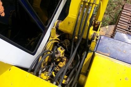 ขายรถแบคโค KOMATSU PC120-5 เครื่องเดิม ปั๊มเดิม เอวแน่น ทำงานเร็ว สภาพพร้อมใช้งาน สนใจโทร 090-8588220คุณนะ 093-3258446คุณบิว ID:narong498 หรือ www.truck.in.th/498 หรือfb:ณรงค์ ซื้อขายรถมือสอง (เว็บไซต์ส่วนตัว)