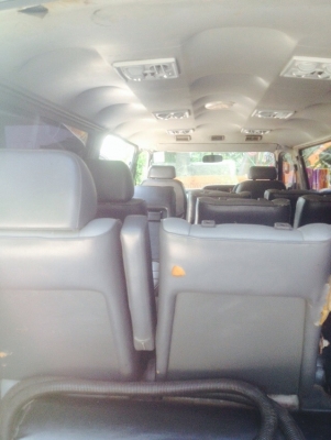 รถตู้สีดีสภาพสวยรถเจ้าของขายเอง