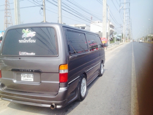 รถตู้สีดีสภาพสวยรถเจ้าของขายเอง