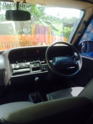 รถตู้สีดีสภาพสวยรถเจ้าของขายเอง