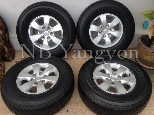 ล้อแม็ก Toyota Vigo Champ ขอบ 16 พร้อมยาง 265-70-16 ปี 13