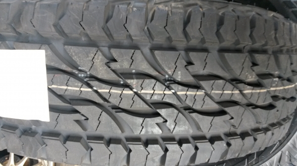 บริดโตนat ตัวหนังสือขาว ยางใหม่