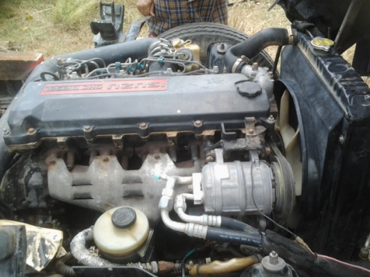 (หรั่งรถบ้าน)ลดราคาเหลือ485000ด่วนคับ 6ล้อดั้มฝากขายคับ เจ้าของต้องการใช้เงินด่วน รถสวยไม่โทรม เครื่องเกียร์สมบรูณ์มาก แห้งๆ ขับดีมากคับ พาวเวอร์ แอร์เย็น ซื้อเท่าไหร่ว่ามาเลยคับ