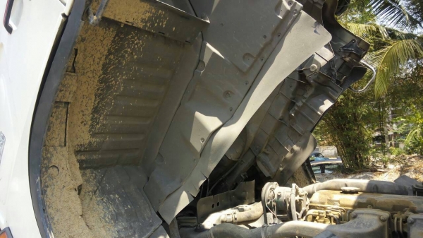 HINO FM 22 ล้อดั้มคะ