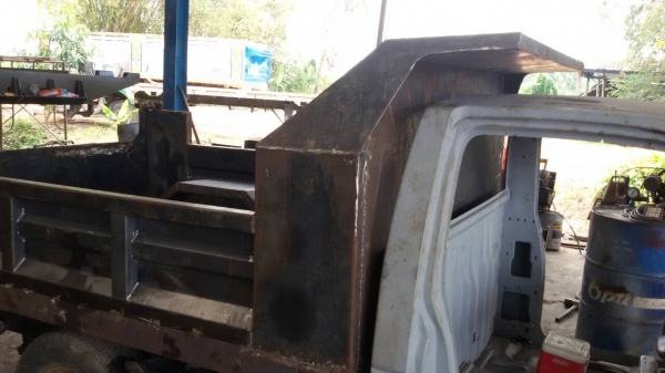 อู่ปิ่นรับต่อกระบะรถปิกอัพดัมพ์ในราคา 65,000 บาท ติดต่อ 081-917-6906