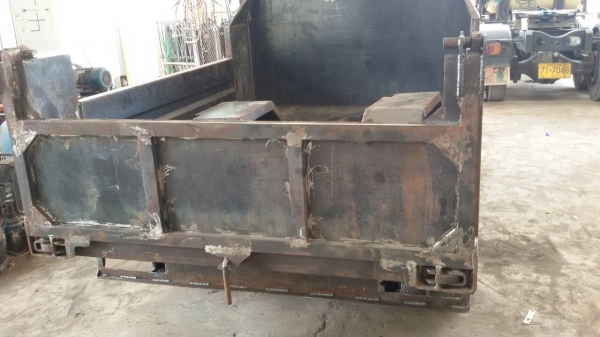 อู่ปิ่นรับต่อกระบะรถปิกอัพดัมพ์ในราคา 65,000 บาท ติดต่อ 081-917-6906