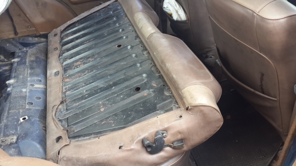 รถคลาสสิค (อีโค่คาร์) เอาไว้ขับเล่น แม่บ้านจ่ายกับข้าว