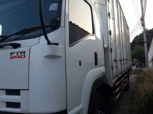 ขายด่วน IZUZU FTR 240 ปี 54 ตู้สิบบาน ยาว 7.6 m Tel 0872508883 คิงส์