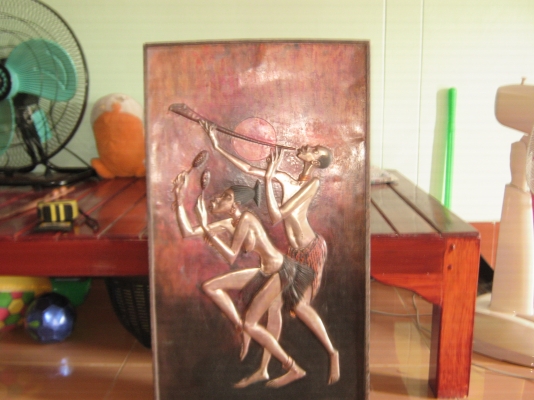 ภาพงานศิลแผ่นโลหะปั๊มนูนสูง