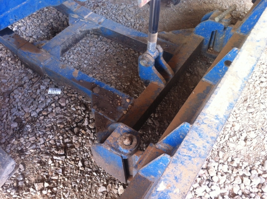 ขายรถไถFORD 6610 4X4 WD