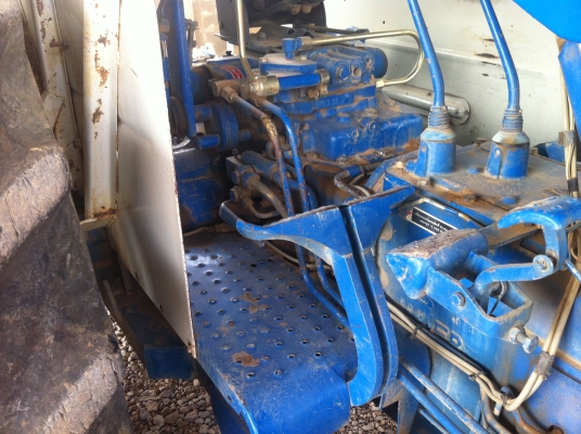 ขายรถไถFORD 6610 4X4 WD