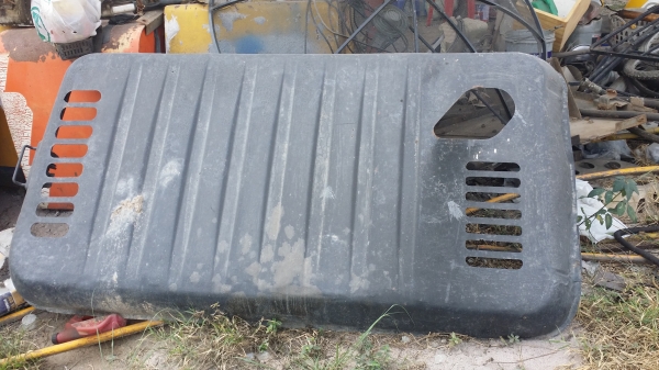 ขายด่วน ฝากระโปงHITACHI EX200-2-3