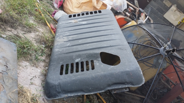 ขายด่วน ฝากระโปงHITACHI EX200-2-3 ขายด่วน ฝากระโปงHITACHI EX200-2-3