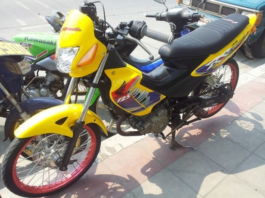 ขายได้ขาย Honda Sonic ตัวเก่า สตาร์ทมือ