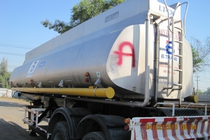 ขายด่วน หางเทเลอร์พ่วงแทงค์แสตนเลส มอเตอร์ โบเวอร์ รถโฟล์คลิฟท์