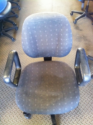 ขายด่วน หางเทเลอร์พ่วงแทงค์แสตนเลส มอเตอร์ โบเวอร์ รถโฟล์คลิฟท์