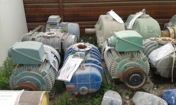 ขายด่วน หางเทเลอร์พ่วงแทงค์แสตนเลส มอเตอร์ โบเวอร์ รถโฟล์คลิฟท์