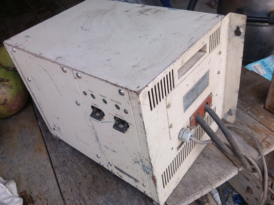 เตรื่องแปลงไฟ เข้า 220โวลท์ ออก 48 VDC