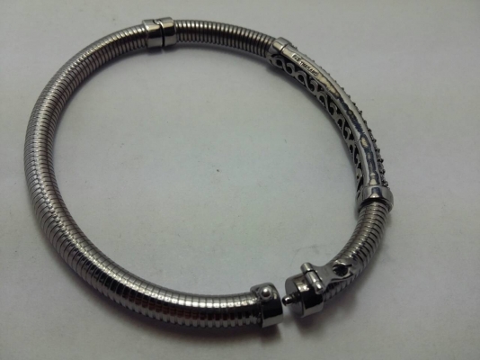 ข้อมือเงิน 925 โช๊คสปริง ข้อมือเงิน 925 โช๊คสปริง