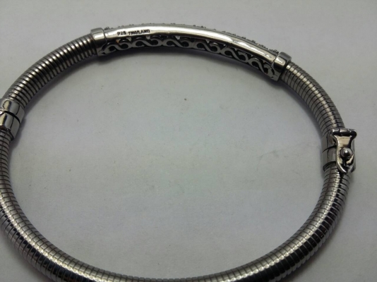 ข้อมือเงิน 925 โช๊คสปริง ข้อมือเงิน 925 โช๊คสปริง