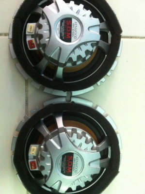 KENWOOD KFC-SV1620 6.5นิ้ว โครงหล่อ แม่เหล็กนีโอ 180W มือ2 ญี่ปุ่น KENWOOD KFC-SV1620 6.5นิ้ว โครงหล่อ แม่เหล็กนีโอ 180W มือ2 ญี่ปุ่น