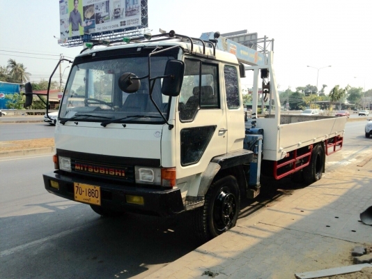 ขาย6ล้อ ติดเครนtanado ท้องV 3.6ตัน พร้อมใช้งาน สนใจสอบถามใด้