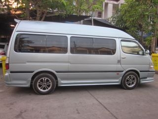 รถตู้หลังคาสูง พร้อมใช้