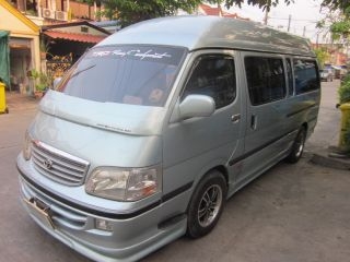 รถตู้หลังคาสูง พร้อมใช้