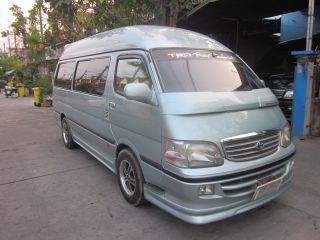 รถตู้หลังคาสูง พร้อมใช้