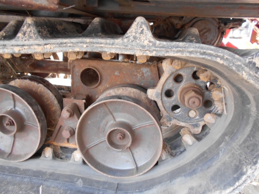 รถเกี่ยวข้าว YANMAR AW448T รถเกี่ยวข้าว YANMAR AW448T