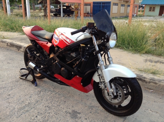 มาใหม่ Kawasaki zx400 ninjaตัวเก่า มาใหม่ Kawasaki zx400 ninjaตัวเก่า