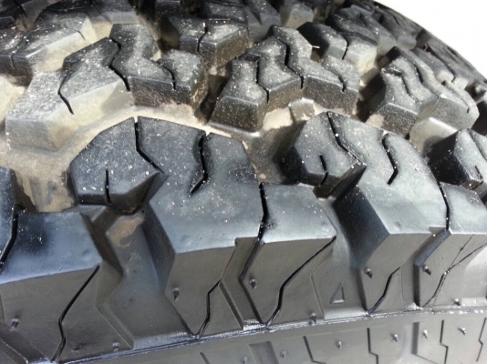 ขายหรือแลก ล้อ TE37 พร้อมยาง AT  ใหม่เอี่ยม