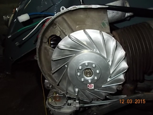 เอเซียเวสป้า---->>จัดส่งรถvespa 64สีเทาดำคุณเปี๊ยก ระยองถึงบ้าน เรียบร้อย 14/03/2558