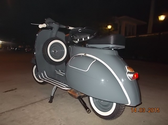 เอเซียเวสป้า---->>จัดส่งรถvespa 64สีเทาดำคุณเปี๊ยก ระยองถึงบ้าน เรียบร้อย 14/03/2558