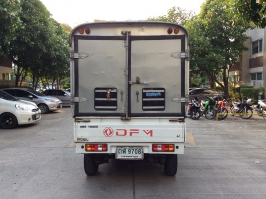 ขายรถจีนมินิกระบะตงฟง ปี2010 เครื่องเดิม 1,100 CC. เกียร์ธรรมดา ติดแก๊สLPGระบบหัวฉีด ถังใต้ท้อง ภายในเดิมๆ แอร์เย็นฉ่ำ วิทยุCD ตัวถังบางเดิมๆ กระบะเปิด3ด้าน หลังคาพร้อม รถขับใช้งานได้เลย ประหยัดมาก ภาษีปี59 เอกสารพร้อม รถมือเดียวป้ายแดงครับ