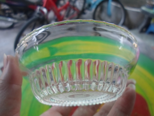 แก้วเป๊ปซี่ และถ้วยแก้วขนม ของเก่าปั๊มมงกุฎ และตัวเอส