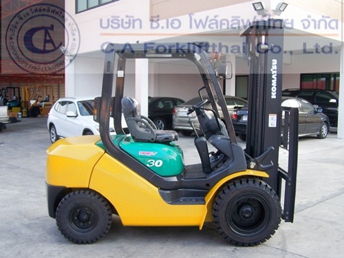 ขาย รถโฟล์คลิฟท์ KOMATSU รุ่น FD30W-16