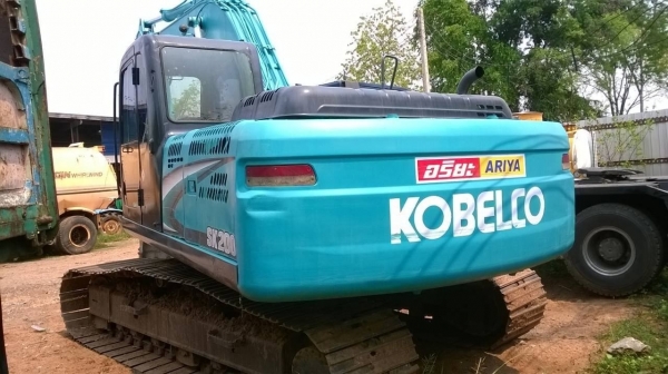 ขายแบคโฮ KOBELCO SK200-8 YN11 สภาพสวยเต็มทุกอย่าง แอร์เย็น เอกสารเล่มทะเบียนพร้อม ราคาต่อรองได้