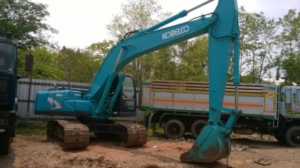 ขายแบคโฮ KOBELCO SK200-8 YN11 สภาพสวยเต็มทุกอย่าง แอร์เย็น เอกสารเล่มทะเบียนพร้อม ราคาต่อรองได้