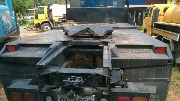 ขายหัวลาก 6 ล้อ 2 เพลา IVECO เครื่อง 340 แรงม้า เกียร์ ZF เบรคทิฟฟี่ พาวเวอร์ แอร์เย็น ทะเบียนเต็มพร้อมโอน ขายหัวลาก 6 ล้อ 2 เพลา IVECO เครื่อง 340 แรงม้า เกียร์ ZF เบรคทิฟฟี่ พาวเวอร์ แอร์เย็น ทะเบียนเต็มพร้อมโอน