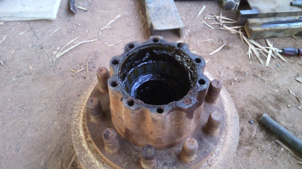 ดุมหัวเพลาzm 10น็อตและดุมเบรกzm10น็อต 10น็อตล้อกระทะ