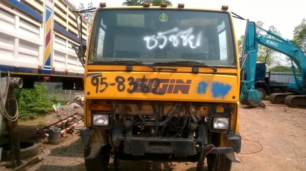 ขาย 6 ล้อดั้ม คัสซีสวยตลอดเส้น เครื่อง WO6E 165 แรงม้า เฟืองท้ายใหญ่เบรคแห้ง เพาวเวอร์ ดูรถก่อนค่อยต่อรองครับ ขาย 6 ล้อดั้ม คัสซีสวยตลอดเส้น เครื่อง WO6E 165 แรงม้า เฟืองท้ายใหญ่เบรคแห้ง เพาวเวอร์ ดูรถก่อนค่อยต่อรองครับ