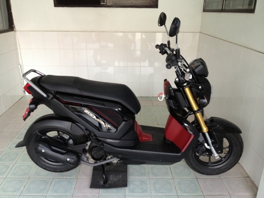 Zoomer-x ตัวTOP วิ่ง4000 ปี57 (ของแถม 4 รายการ)